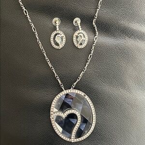 Chic Rhinestone Pendant & Earrings